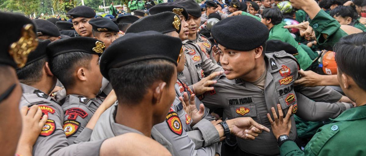 Pengamat Nilai Pendekatan Polri Tangani Demonstrasi Makin Humanis