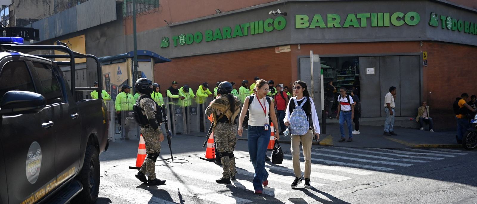 price-hikes-queues-and-tension-venezuela-shoppers-uneasy-after-us-bombing-scrape-1767745963.jpg