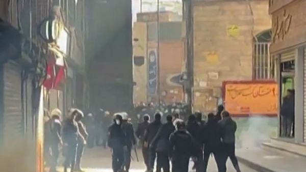 protests-grow-as-irans-government-makes-meager-offer-amid-tanking-economy-scrape-1767746021.jpg