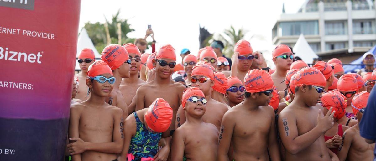 Ratusan Perenang Taklukkan Tantangan Laut Terbuka Oceanman Bali 2026