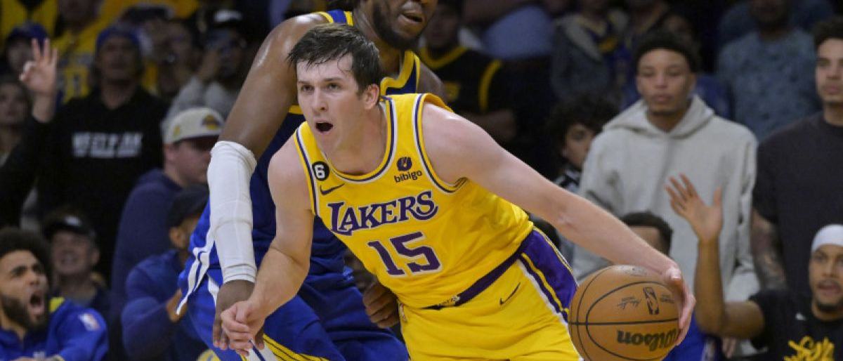 Reaves niat bertahan di Lakers dengan nilai kontrak Rp3,3 triliun