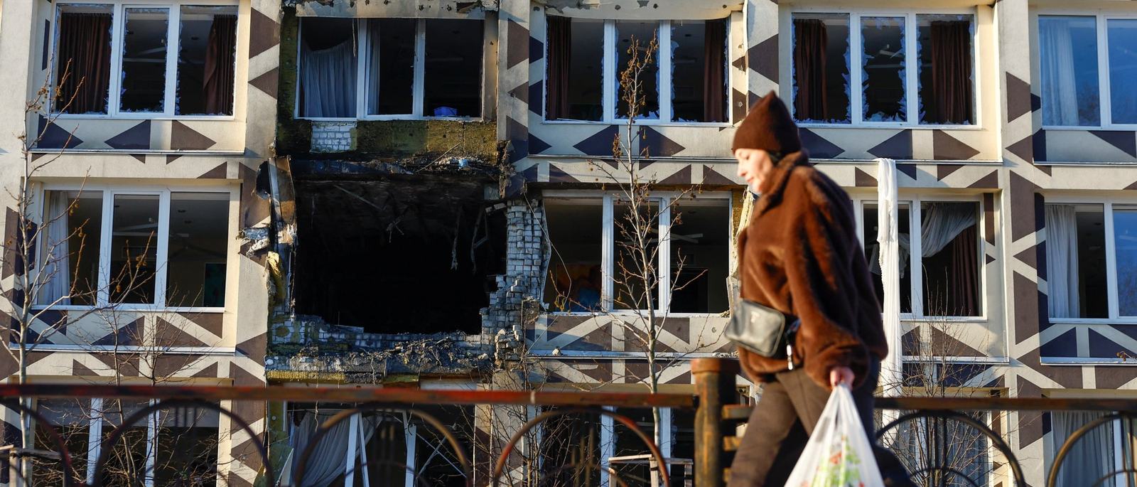 russian-war-deaths-are-rising-to-unsustainable-levels-says-ukraine-scrape-1767875660.jpg