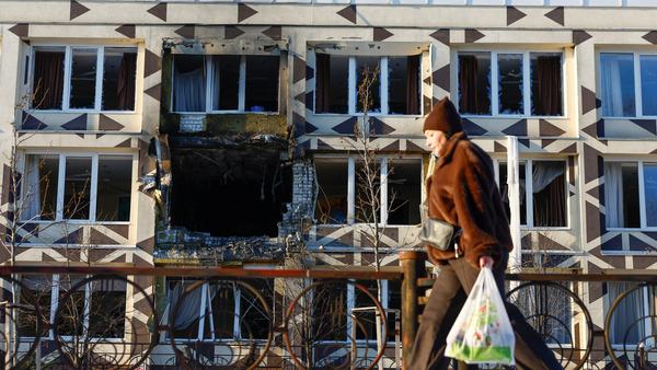 russian-war-deaths-are-rising-to-unsustainable-levels-says-ukraine-scrape-1767875660.jpg