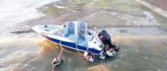 sailors-saved-from-going-over-edge-of-huge-dam-1767539059.jpg