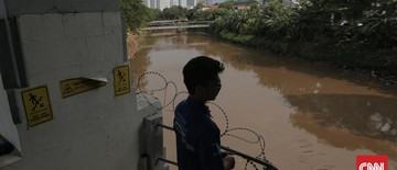 sejumlah-pintu-air-di-jakarta-naik-dua-wilayah-siaga-banjir-1768190472.jpg