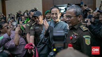 teka-teki-tentara-di-ruang-sidang-nadiem-dijawab-jaksa-demi-keamanan-1767659473.jpg