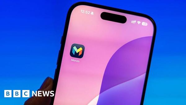 thousands-of-monzo-bank-customers-report-app-outage-1768323608.jpg