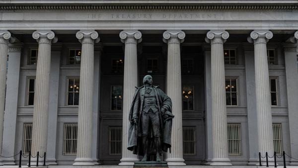 tiktok-investors-set-to-pay-10-billion-fee-to-trump-administration-1773688849.jpg