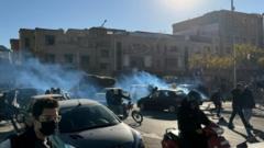 trump-warning-over-iran-protests-reckless-says-foreign-minister-1767538905.jpg