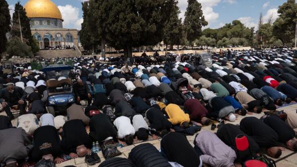 Umat Muslim Padati Masjid Al-Aqsa Rayakan Idul Adha 1447 H