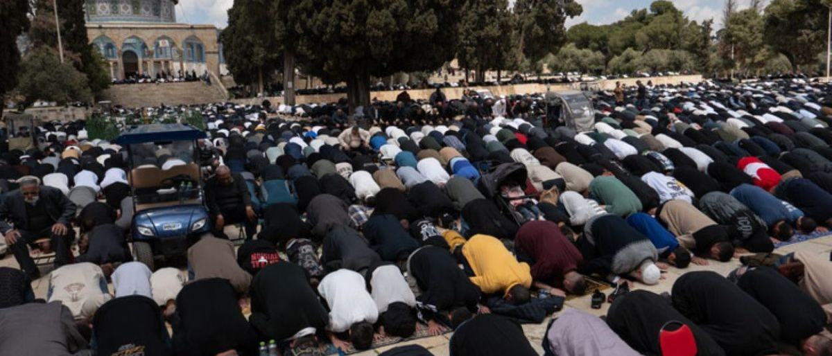 Umat Muslim Padati Masjid Al-Aqsa Rayakan Idul Adha 1447 H