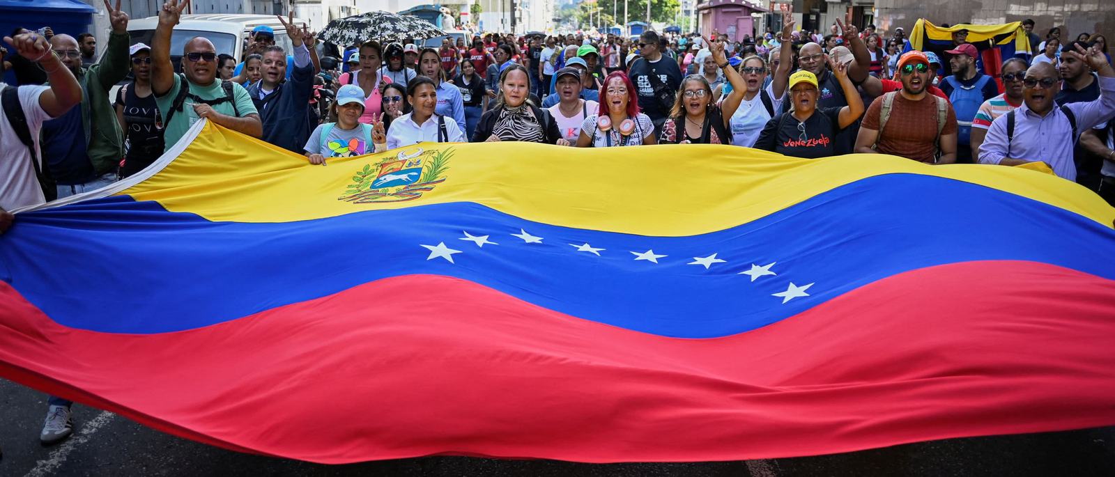 venezuela-bonds-are-the-hottest-trade-on-wall-street-this-week-but-there-are-big-risks-from-here-scrape-1767731834.jpg