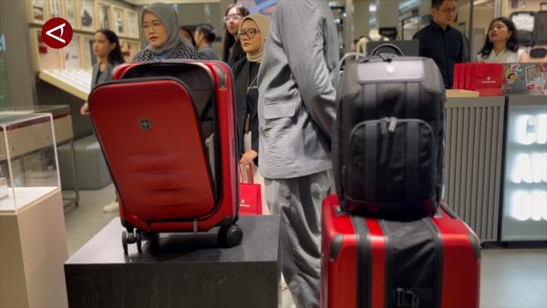 Victorinox Boyong Kualitas Pisau Lipat ke Lini Koper Urban