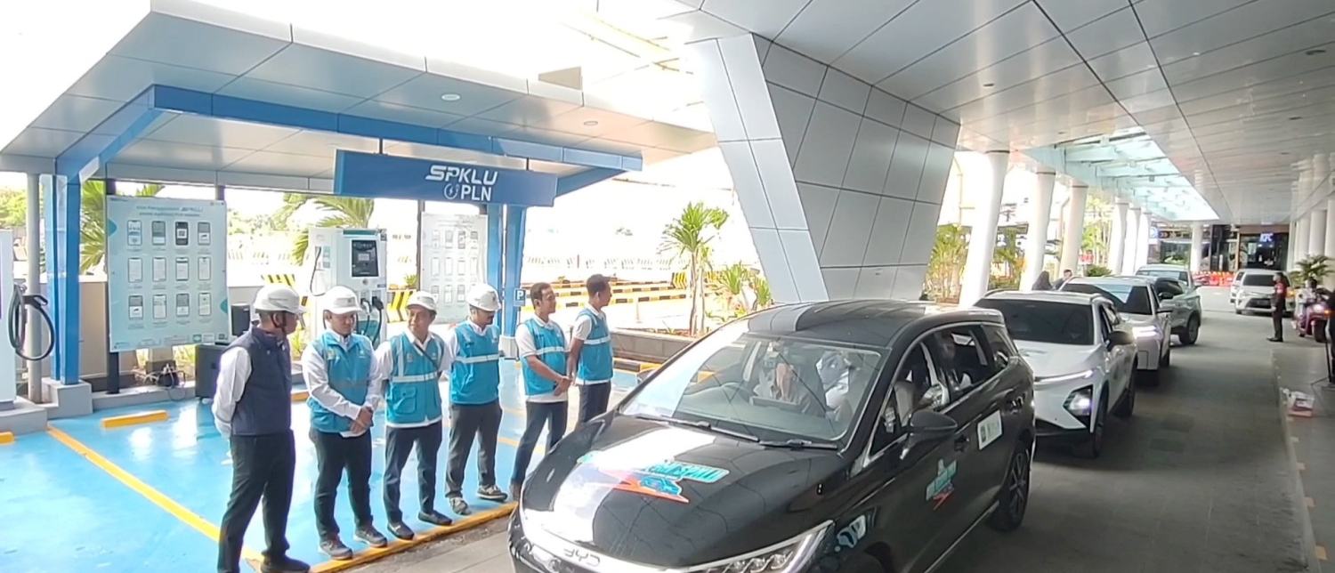 Wamendagri Instruksikan Kepala Daerah Bangun Ekosistem Kendaraan Listrik