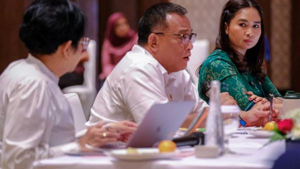 Wamenpar: Pengelolaan Sampah Kunci Jaga Reputasi Pariwisata Bali