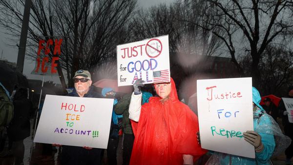 we-have-to-stand-up-ice-killing-in-minneapolis-sparks-protests-across-us-1768075276.jpg